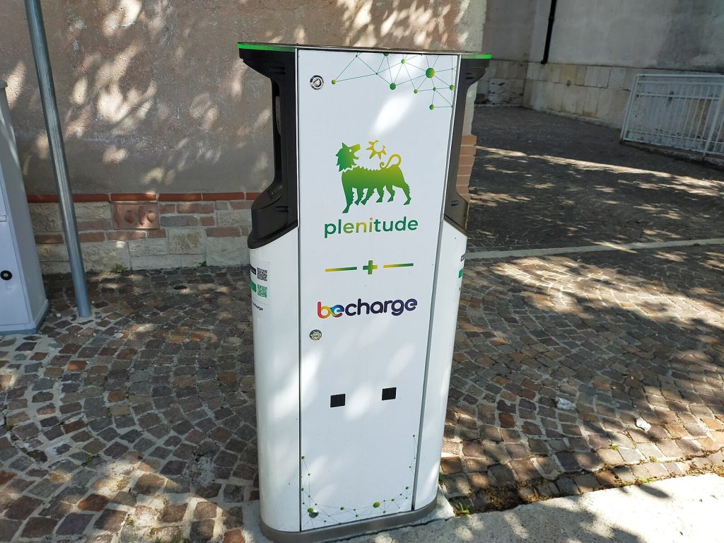 prezzi colonnine elettriche BeCharge